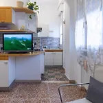 Housmart Galeotti 16