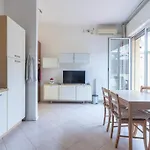 Tiarini 14