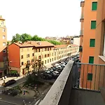 Bologna City Centre, Living In Lame
