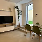 Mono Apartments Aldini