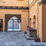 Nettuno Luxuryh - Bolognacentro Duomo Rooms And Suites