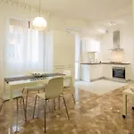 Realkasa Galliera Apartment
