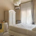 Beauty Case intimate, quiet&central apartment