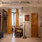 Monolocale In Centro Con Doccia Idromassaggio
