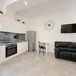 Demetra Apartment