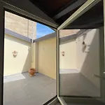Casaraffaella, Sorprendente