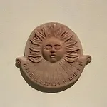 Casaraffaella, Sorprendente