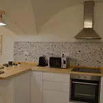 Cozy And Quiet Suite Near Two Towers, Bologna