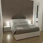 The Rooms Of Edera-Senzaparole