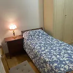 M&R Soft House