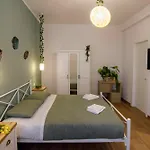 B&B Sunny\'S House