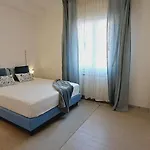 Fiora 7 House
