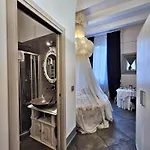 AB Suite Innovative Design B&B