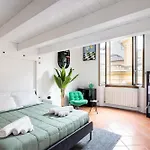 Bright Design House In The Heart Of Bologna