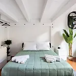 Bright Design House In The Heart Of Bologna