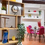Bright Design House In The Heart Of Bologna