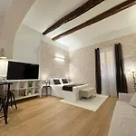 Senzanome Suite Apartment