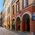 San Vitale 86, A Stone\'S Throw From The Two Towers