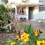bolognaholidayhome APPARTAMENTO SIGNORINI giardino e posto auto