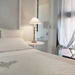Bed In Bo Saragozza