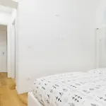 GetThekey San Vitale Apartment