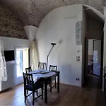 Aeroporto - Villa Saltarelli sopra