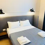 B&B Bologna Living Room 2