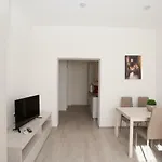 Air B&B Maggiore