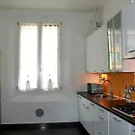 Luxury Central Station Apartment