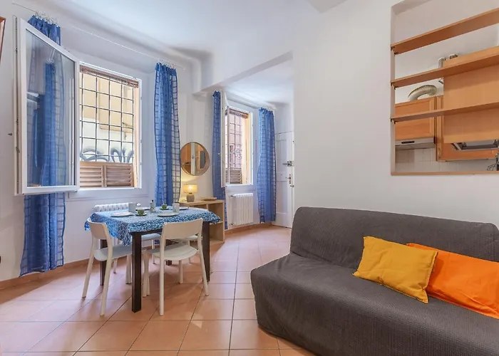 Piazza Aldrovandi Quiet Lovely Apartment