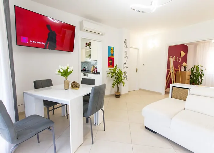 We Home - Larga32 House Bologna