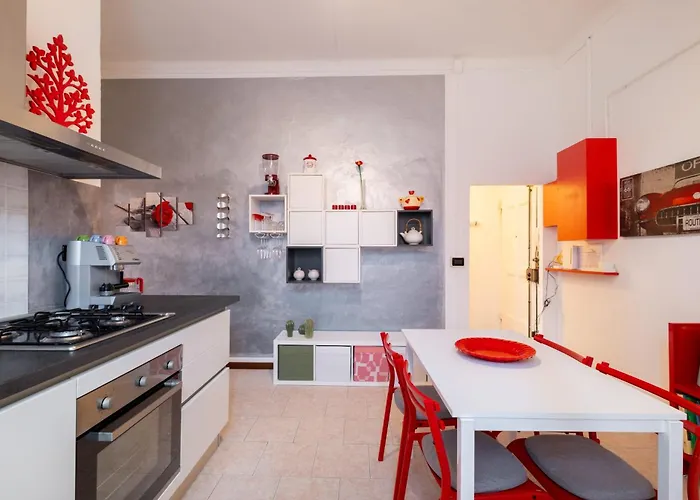 Homeby, Casa Laureti