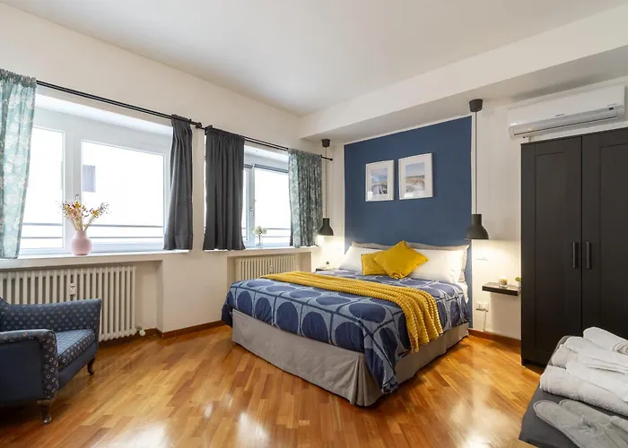 Gale Apartment