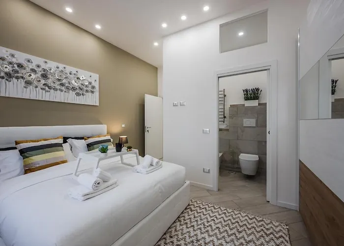 Train Station Deluxe 3 Bath