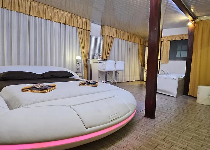 King Apartment And Suite