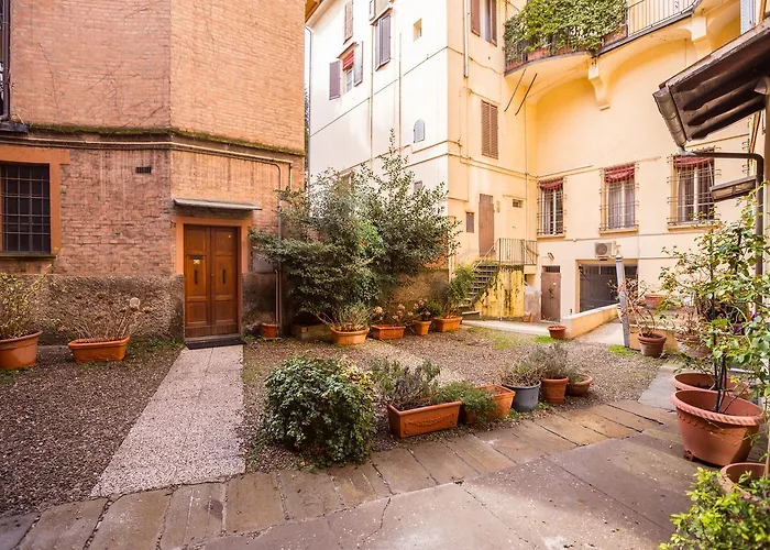 Borgonuovo, Bologna By Short Holidays