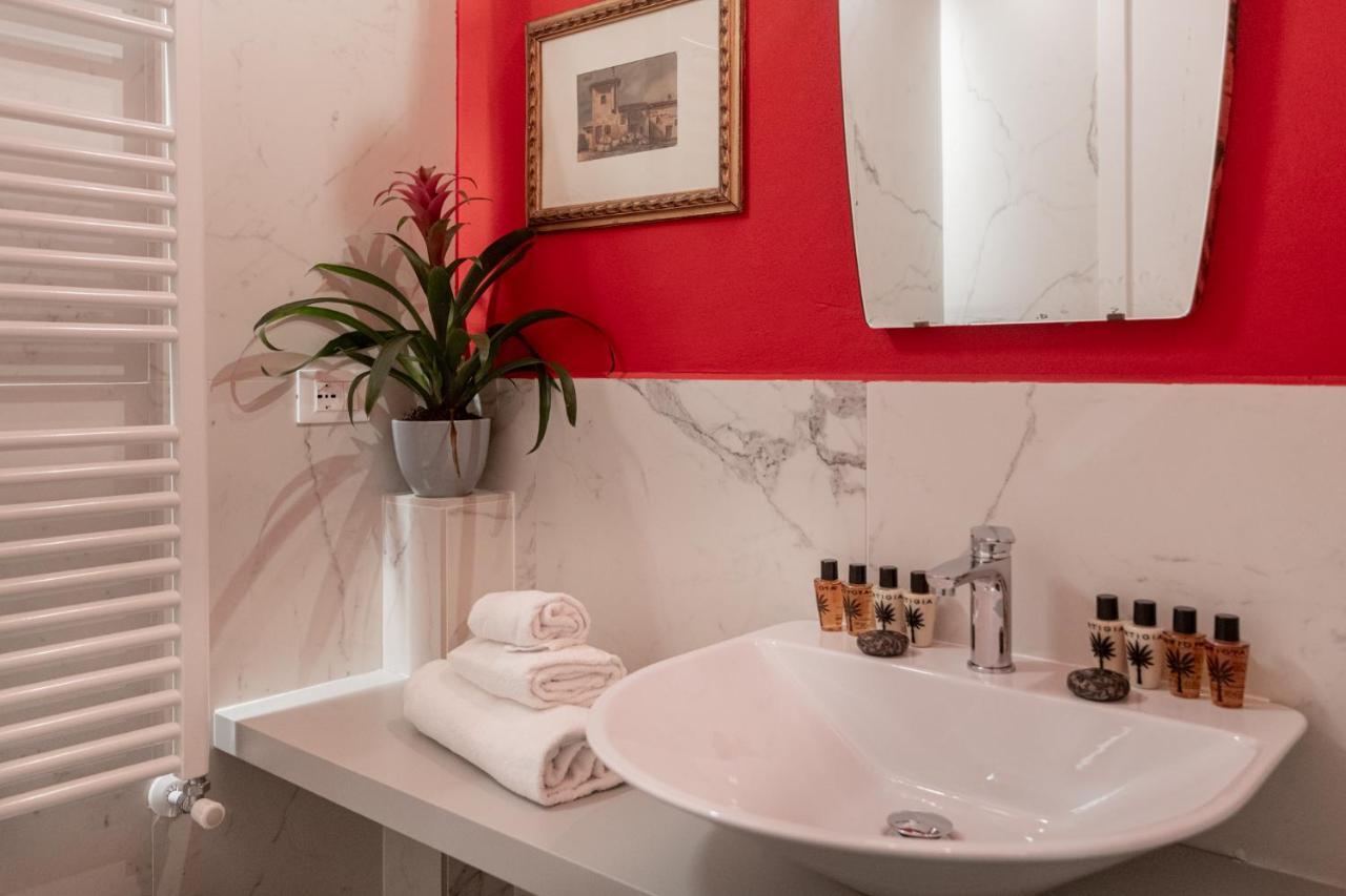 L'8 Boutique Design * Bolonia