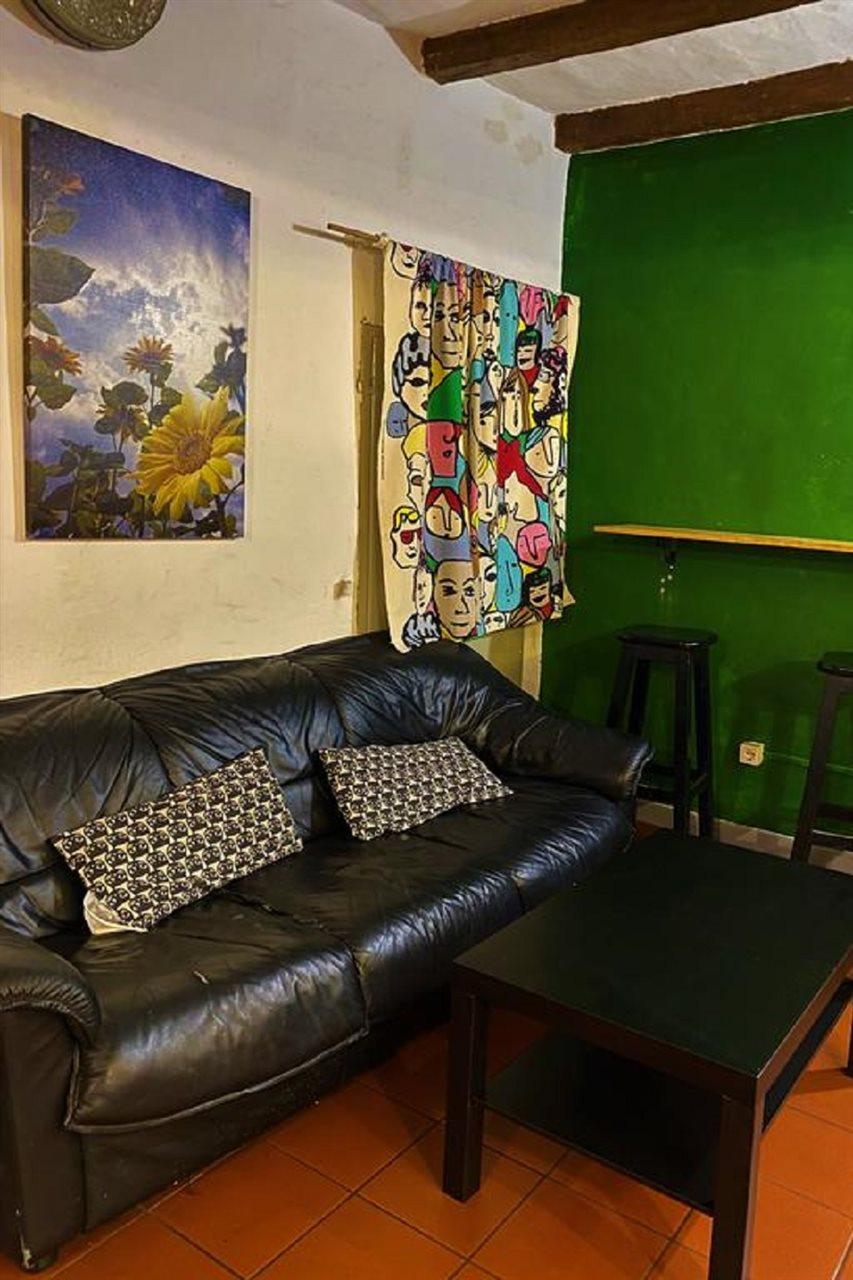 Hostel Il Nosadillo - *