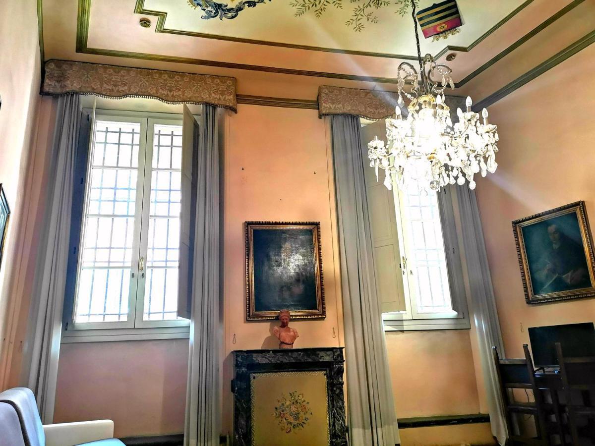 Palazzo Bargellini Panzacchi & Via De' Pepoli *