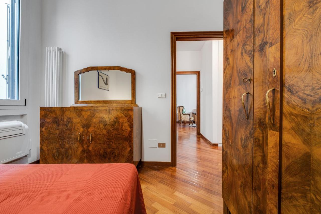 A Due Passi Dalla Pinacoteca Apartamento