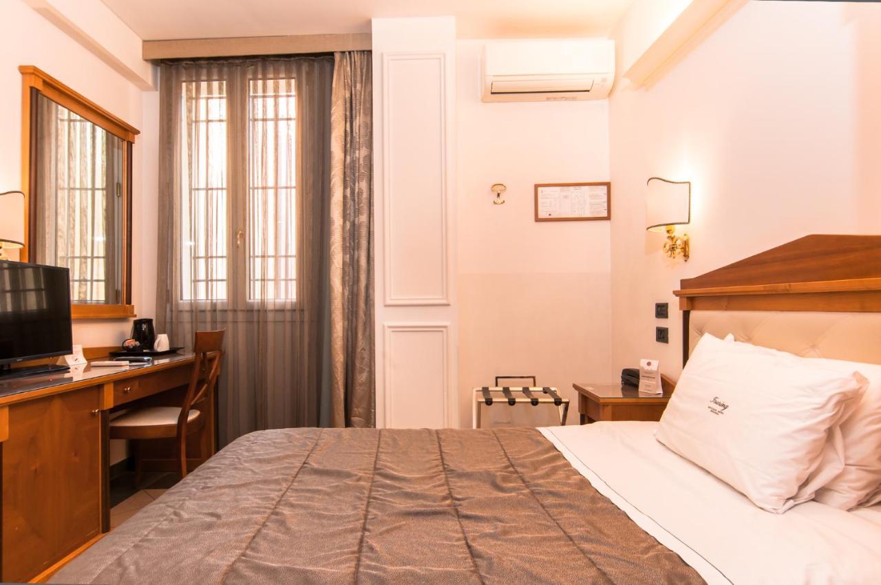 Touring 4* Bolonia