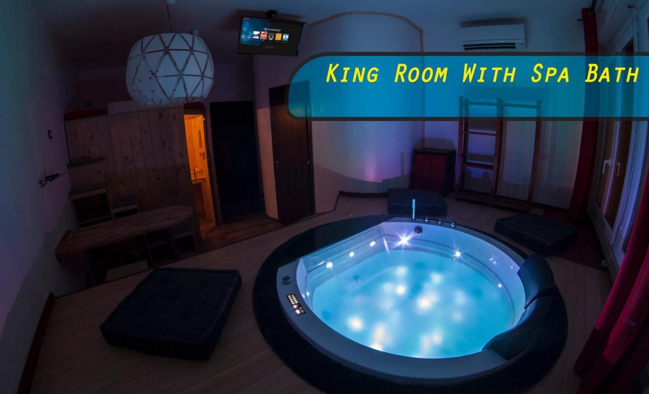 Couette-café 4roomz Bologne