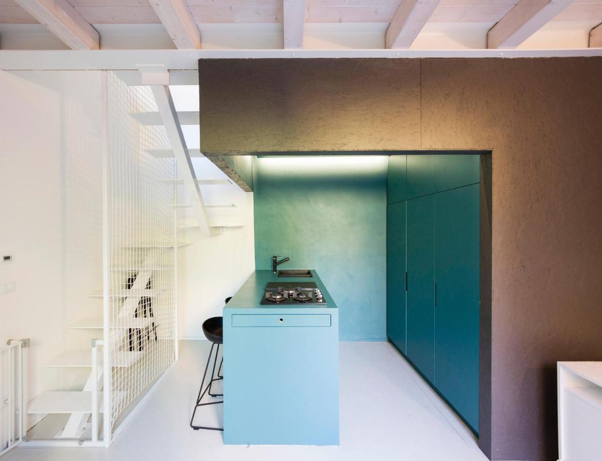 Micro Villa, A Design Space By Miroarchitetti Appartement