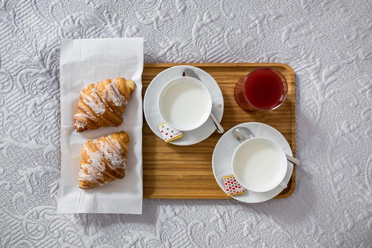 Bed & Breakfast Galleria Cavour *
