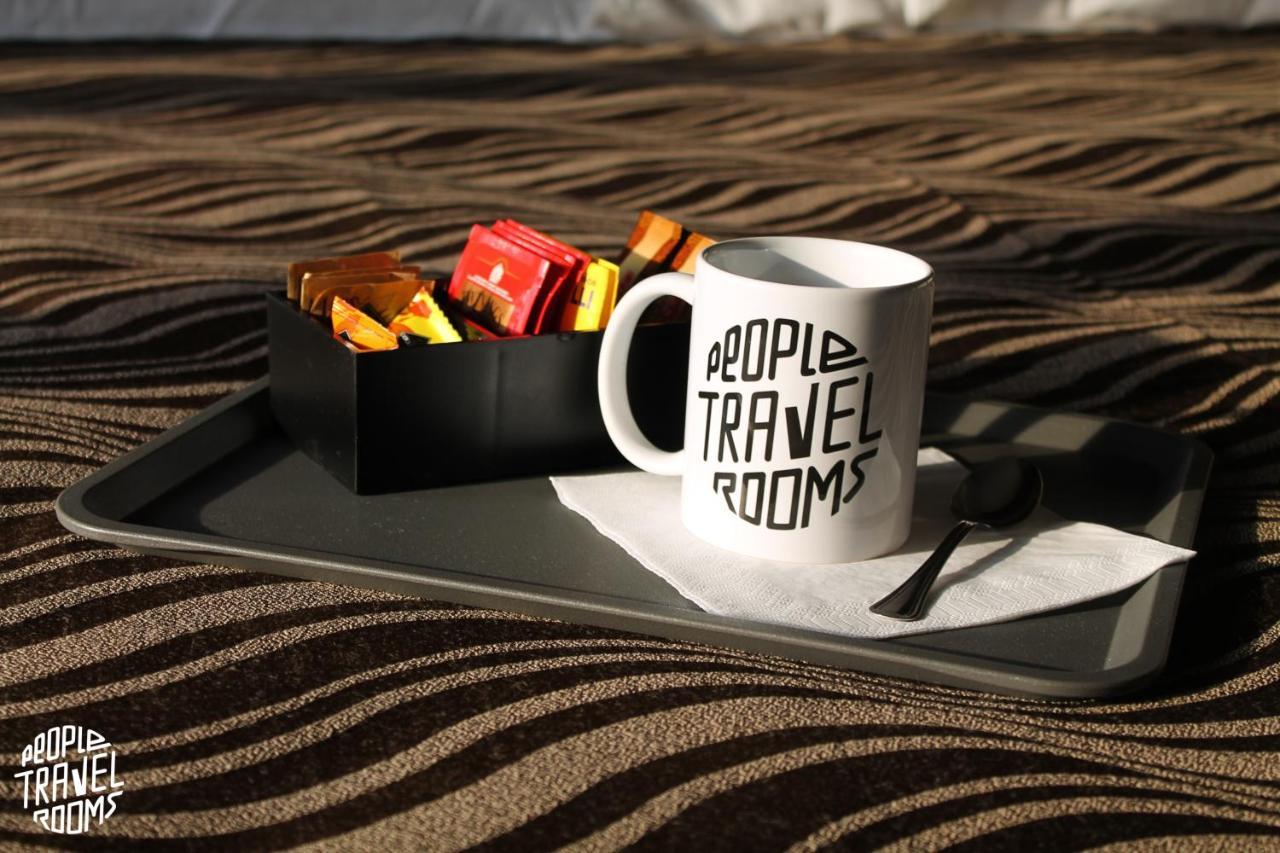 People Travel Guest house *
