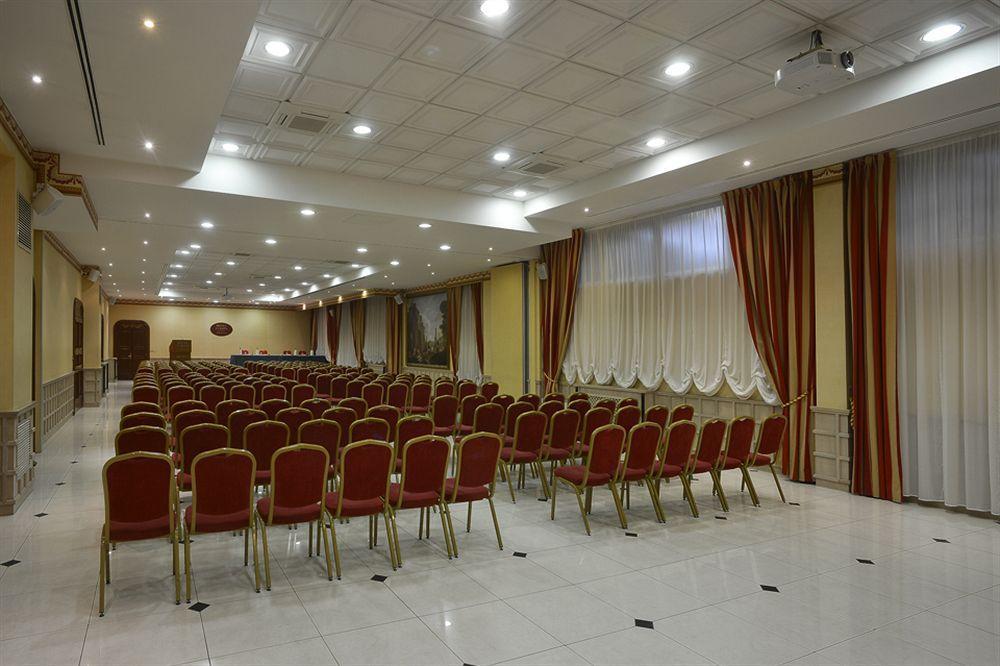 Zanhotel Europa 4* Bologna