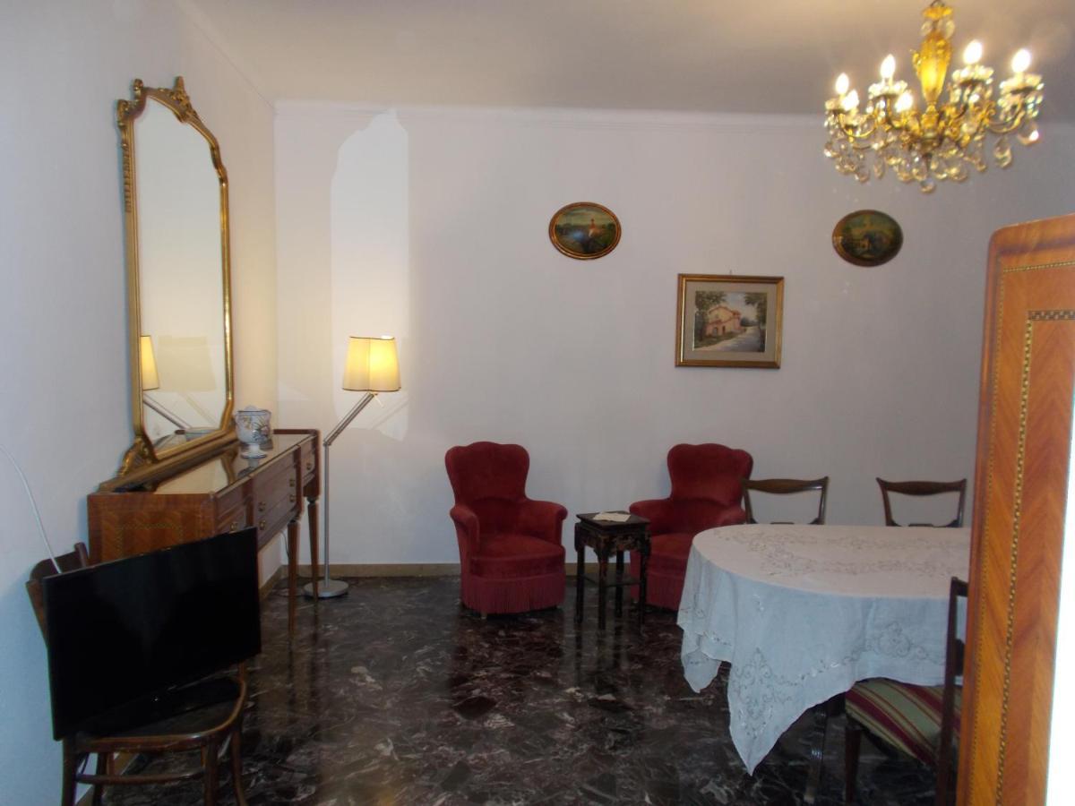 Couette-café Lunetta Gamberini Bologne