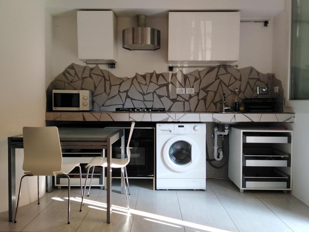 Facile Apartment