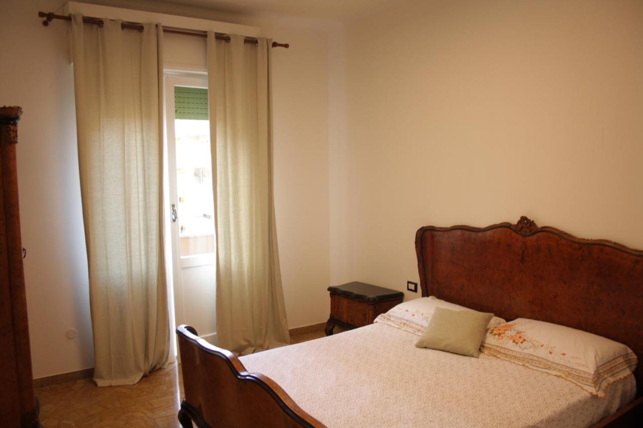 Couette-café Lunetta Gamberini