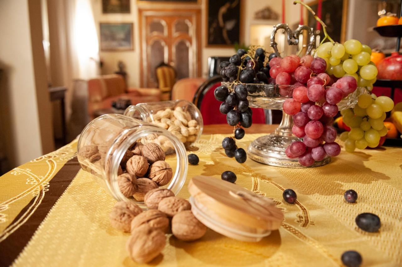 Gran Piazza Maggiore - T&t Communications Bed & Breakfast